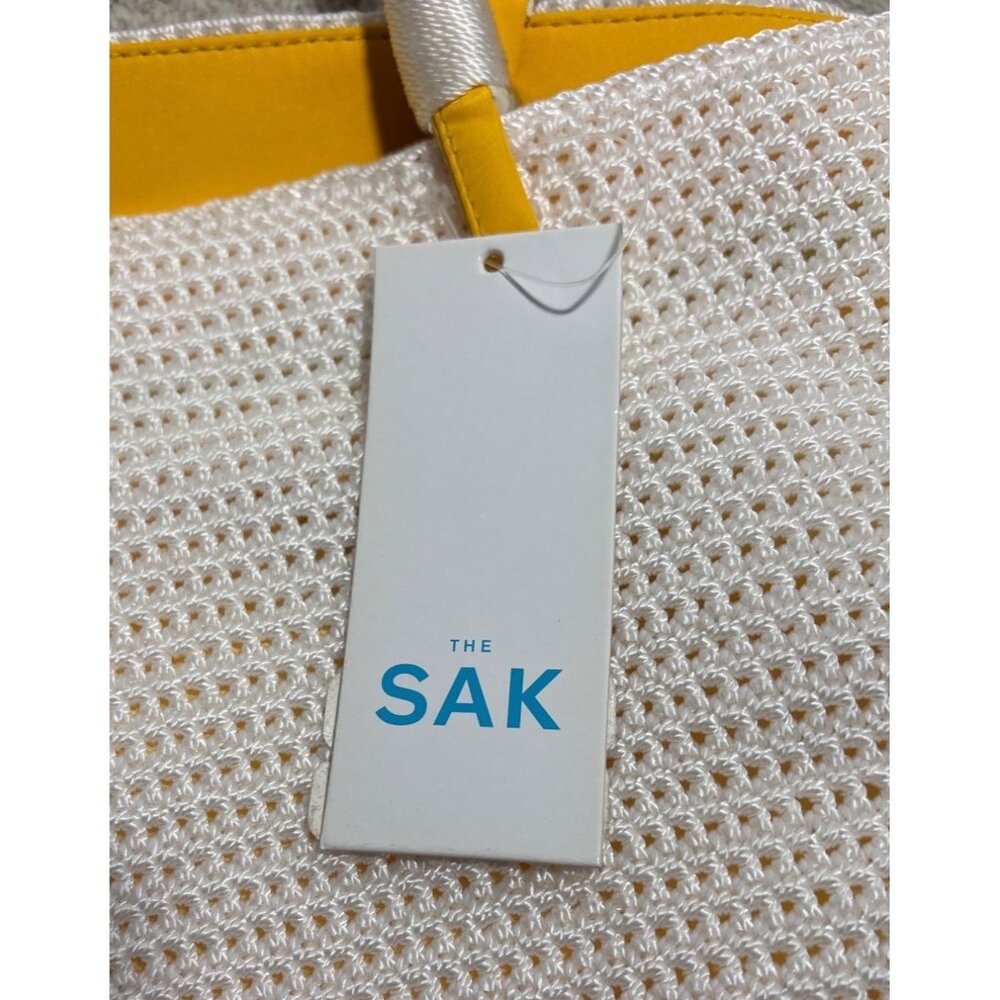The Sak Tote Bag Purse Daffodil Crochet White & Yellow Rope Handles Beach NEW - Picture 13 of 16